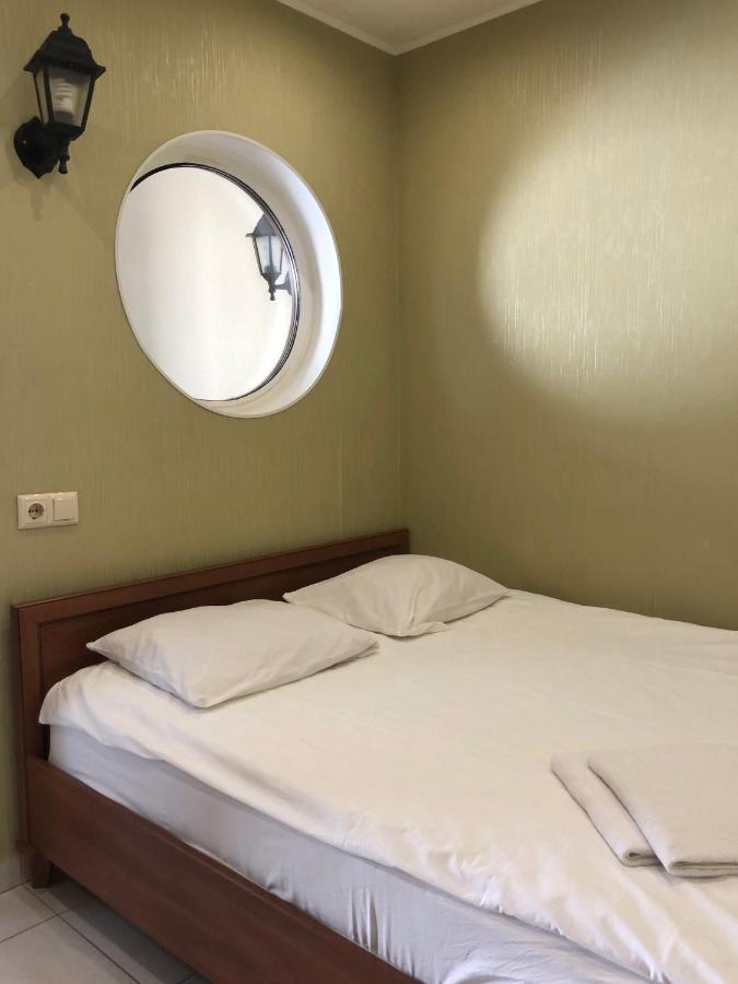 Apartments With Kitchen And Garden Киев Экстерьер фото